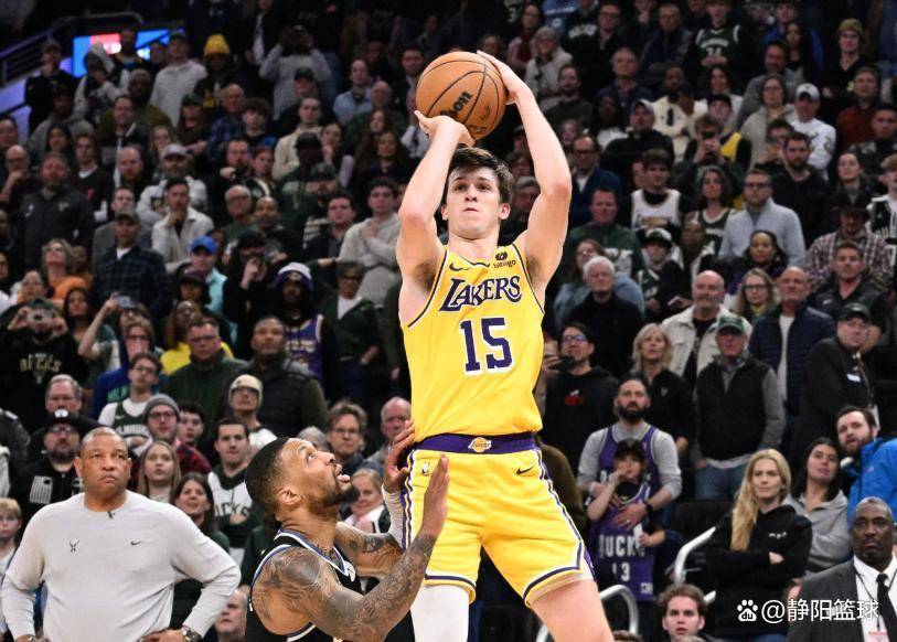 九游电脑版从赛前英超传出新动向到清晨广厦男篮调整名单以备德甲，字母哥在湖人比赛中伤愈复出的简单介绍