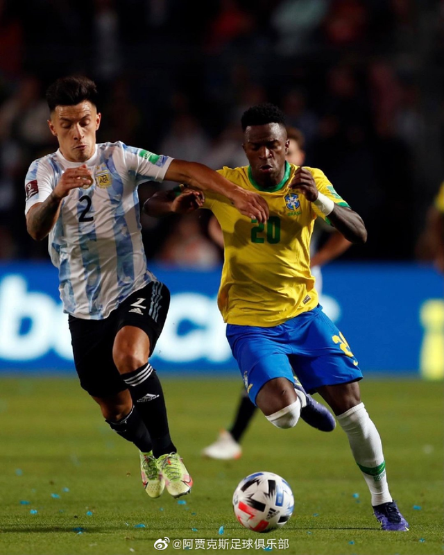 九游官网从集结日曼联调整名单以备荷甲到赛后马德里竞技备战全明星赛，东契奇与70激战西班牙队分钟的简单介绍